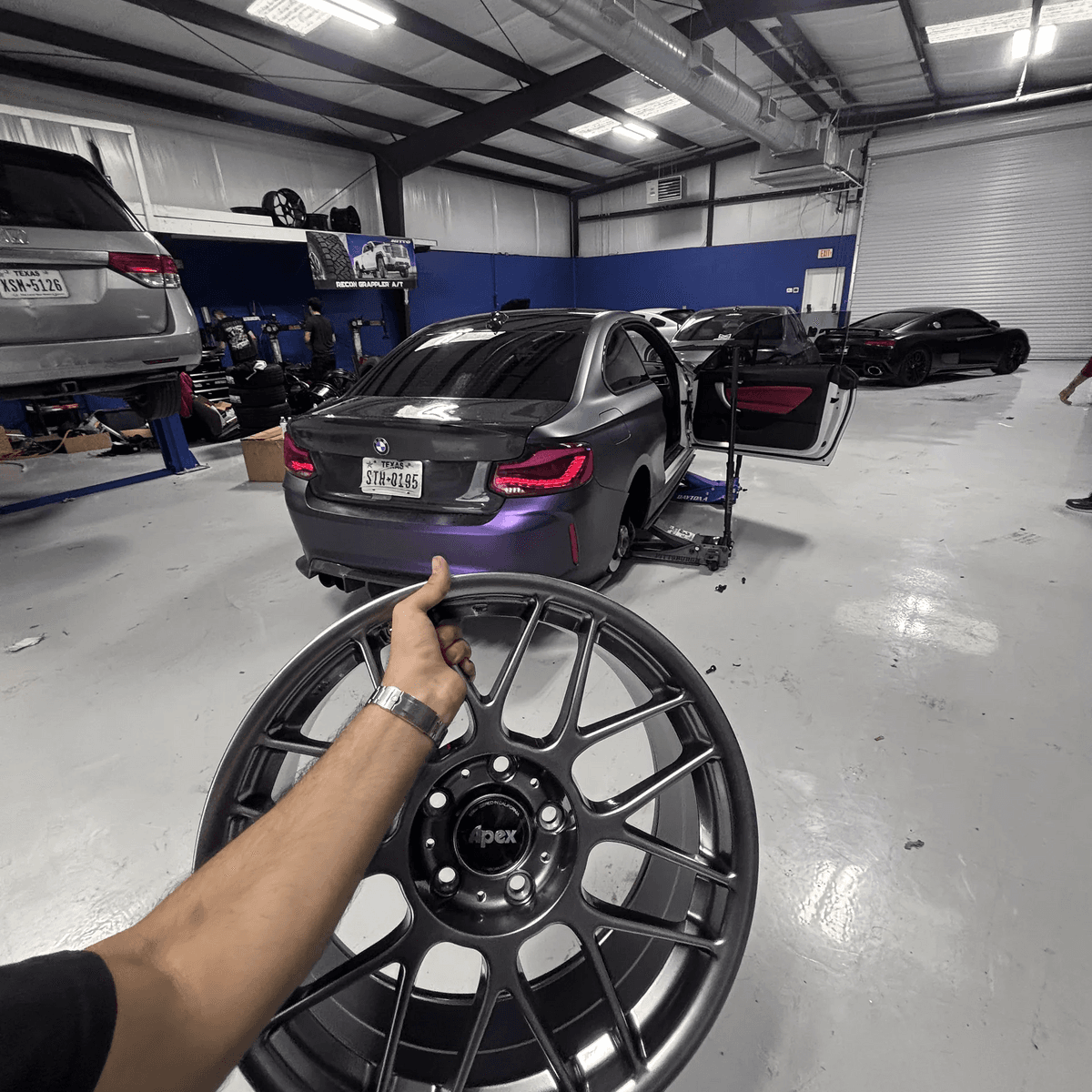 Carbon fiber wheel under blue laser calibration tool