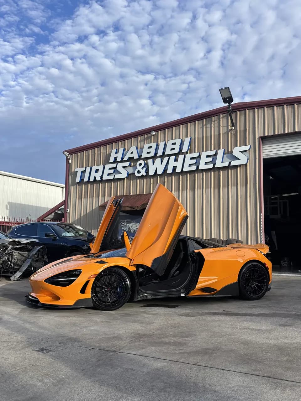 Show Car Setup completed at Habibi Tires & Wheels